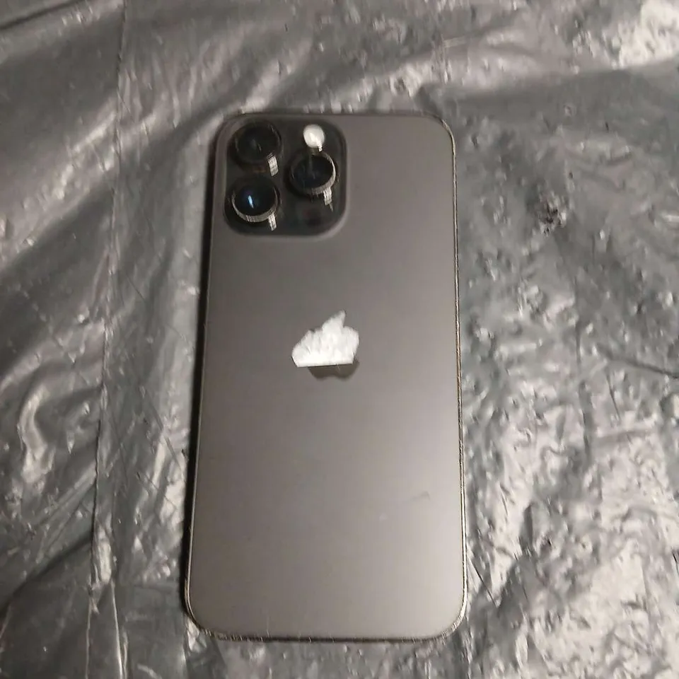 APPLE IPHONE SMARTPHONE – SPACE GREY