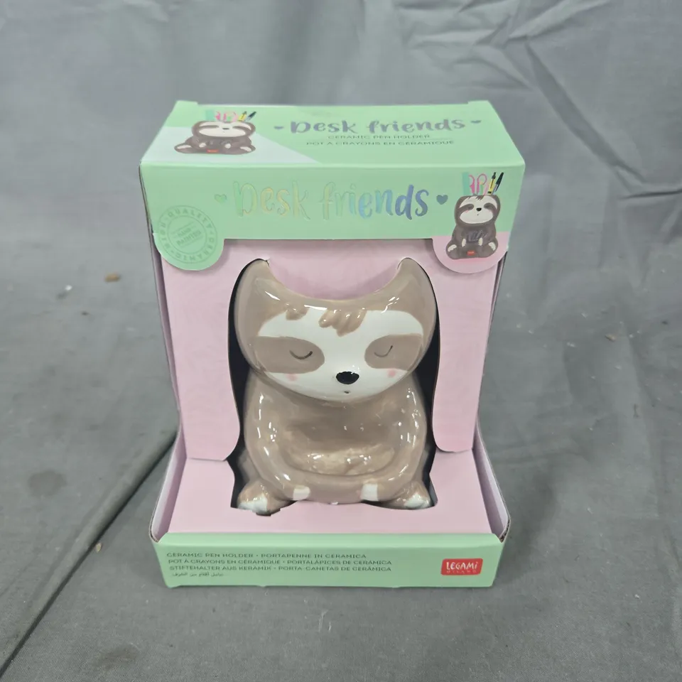 BOXED LEGAMI DESK FRIENDS CERAMIC PEN HOLDER