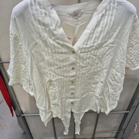 COTTON TRADERS BRODERIE SLEEVE TOP – IVORY, UK 20 (US 16, EU 48)