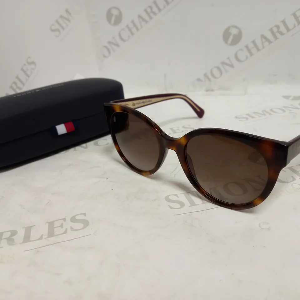 TOMMY HILFIGER HAVANA ROUND SUNGLASSES RRP £110