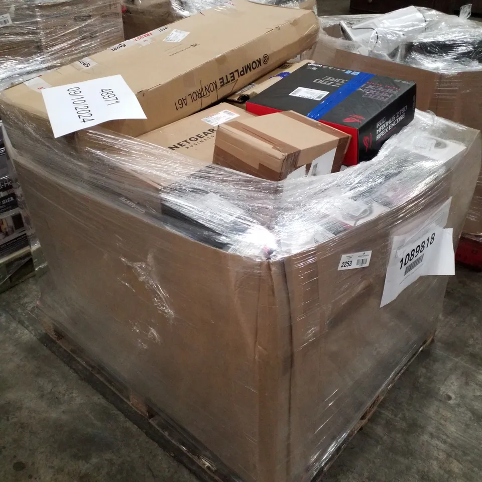PALLET OF APPROXIMATELY 166 UNPROCESSED HIGH VALUE RAW RETURN ELECTRICAL GOODS TO INCLUDE;