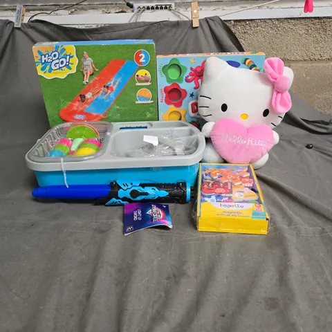 CAGE CONTAINING A LARGE QUANTITY OF KIDS TOYS AND GAMES TO INCLUDE BEST EVER DOUGH ART, KIDS KITCHEN SINK AND DISHES SET, H2O GO! DOUBLE SLIDE, HAPELLO MAGNETIC ANIMAL ALPHABET, HELLO KITTY PLUSH TOY 