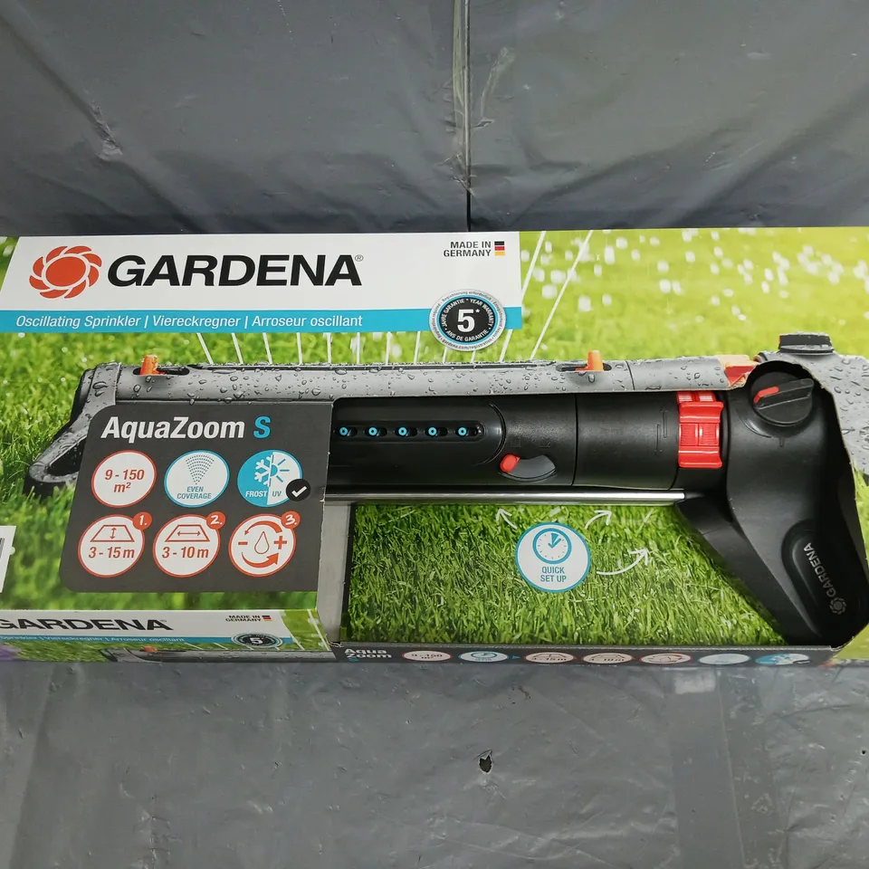BOXED GARDENA OSCILATING SPRINKLER 
