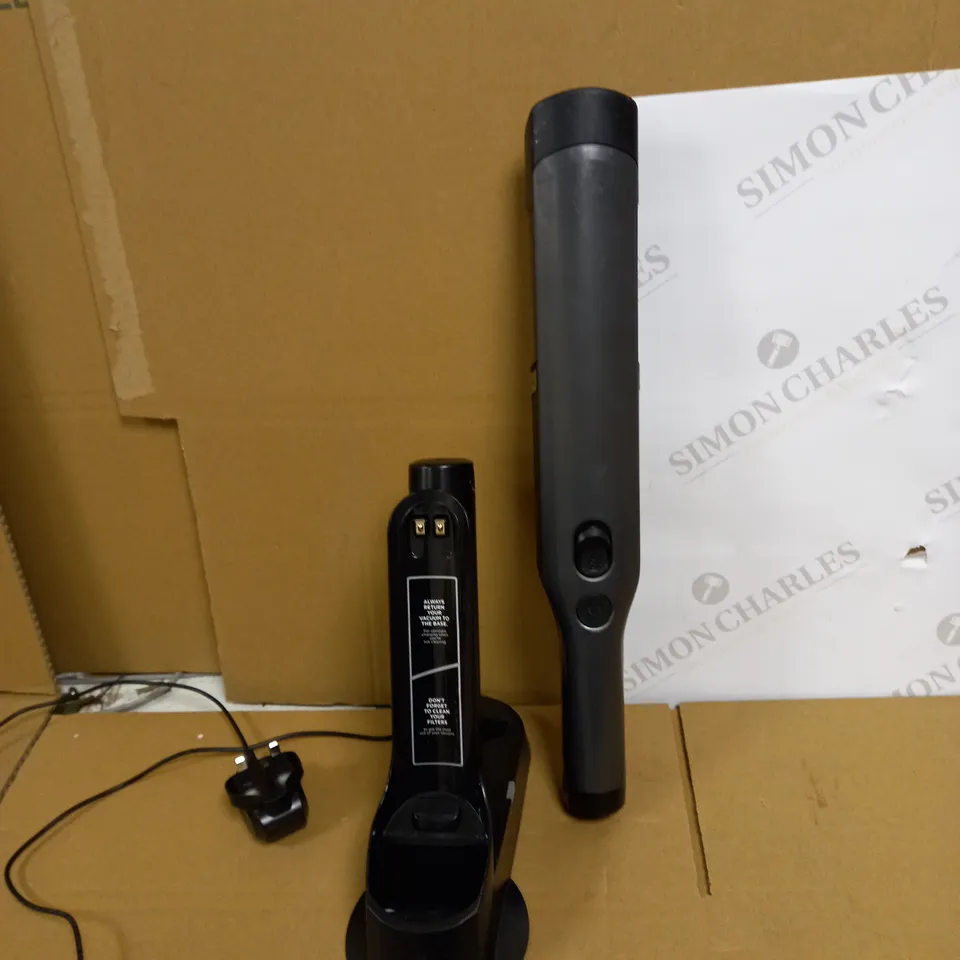 SHARK CORDLESS HANDHELD VACUUM CLEANER