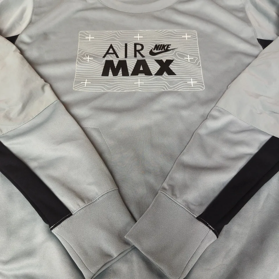 NIKE AIR MAX SWEATSHIRT – SIZE L