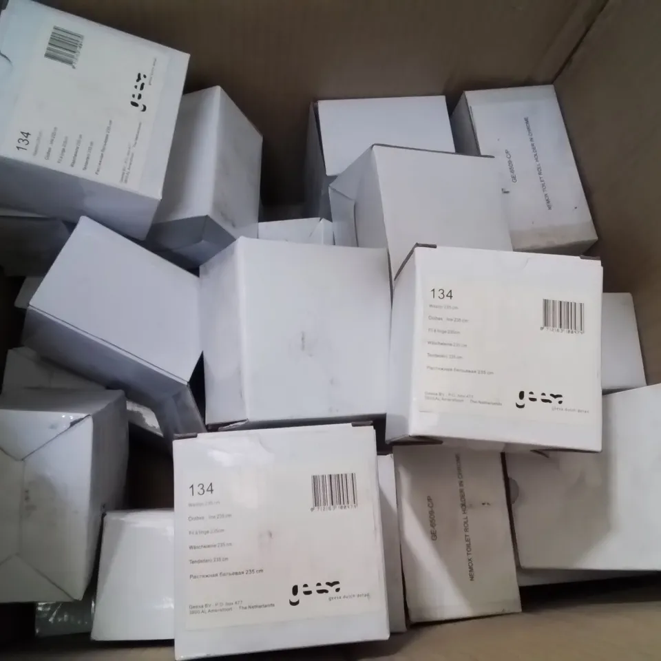 BOX CONTAINING LARGE AMOUNT OF CHROME INDOOR CLOTHES LINES
