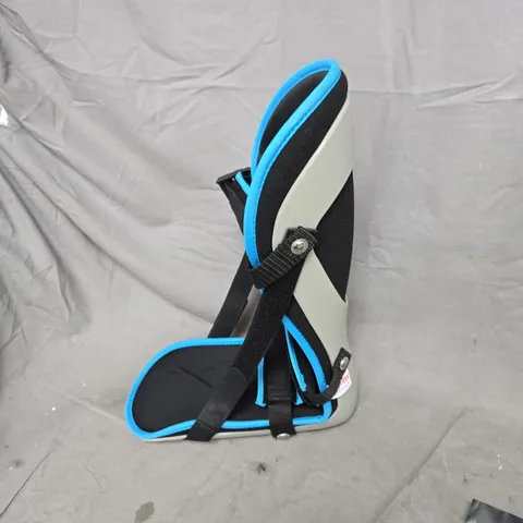 ANKLE–FOOT ORTHOSIS  MEDICAL LEG BRACE WITH BLUE TRIM 