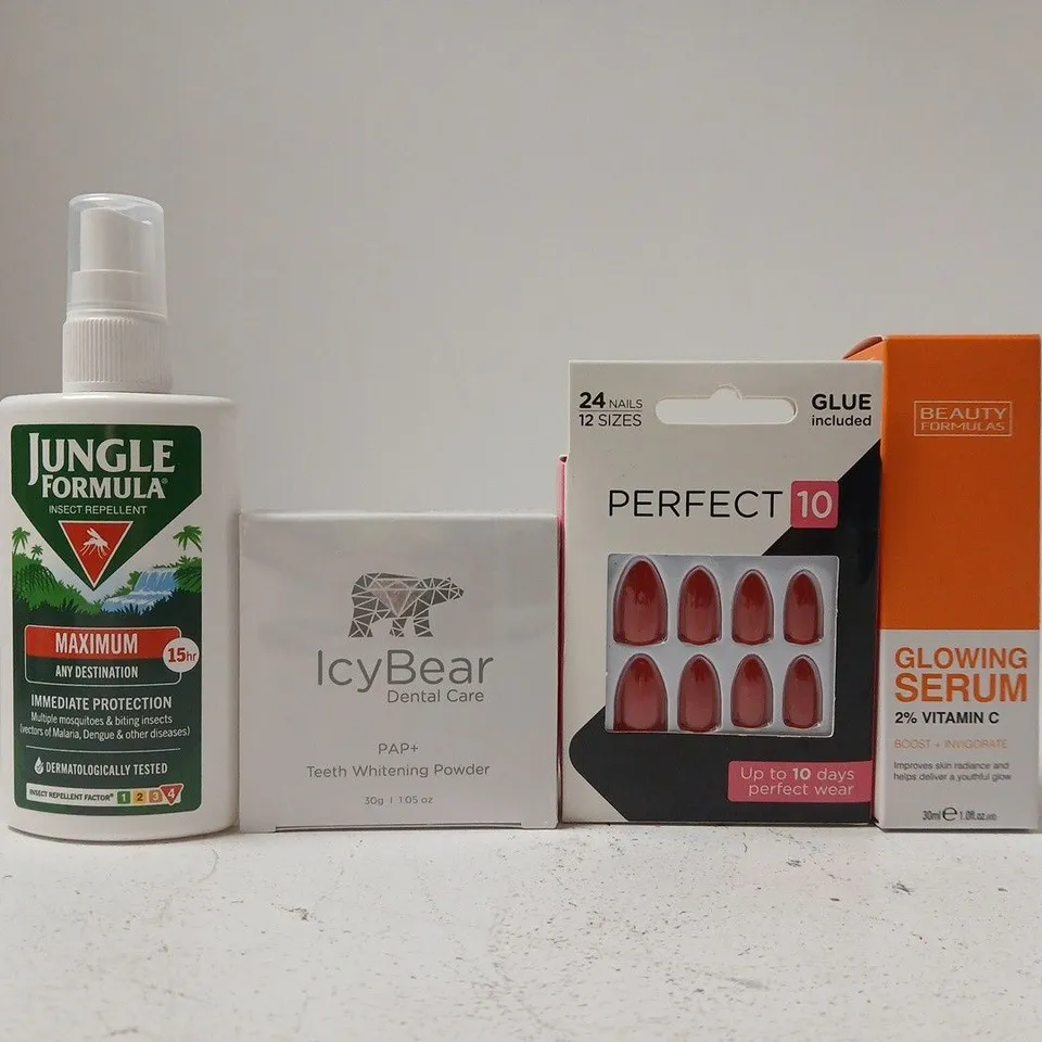 APPROXIMATELY 20 ASSORTED COSMETIC ITEMS INCLUDING VARIOUS MAKES AND BRANDS - COLLECTION ONLY