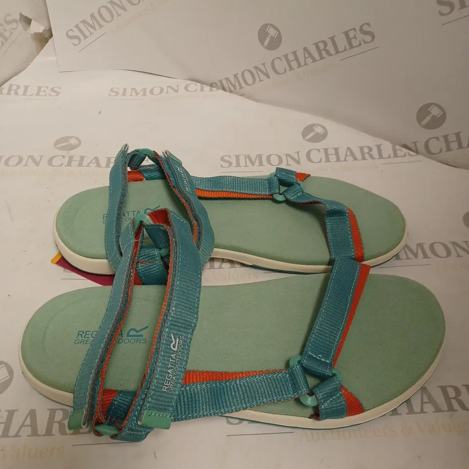 REGATTA LADY SANTA SOL SANDALS SIZE 7