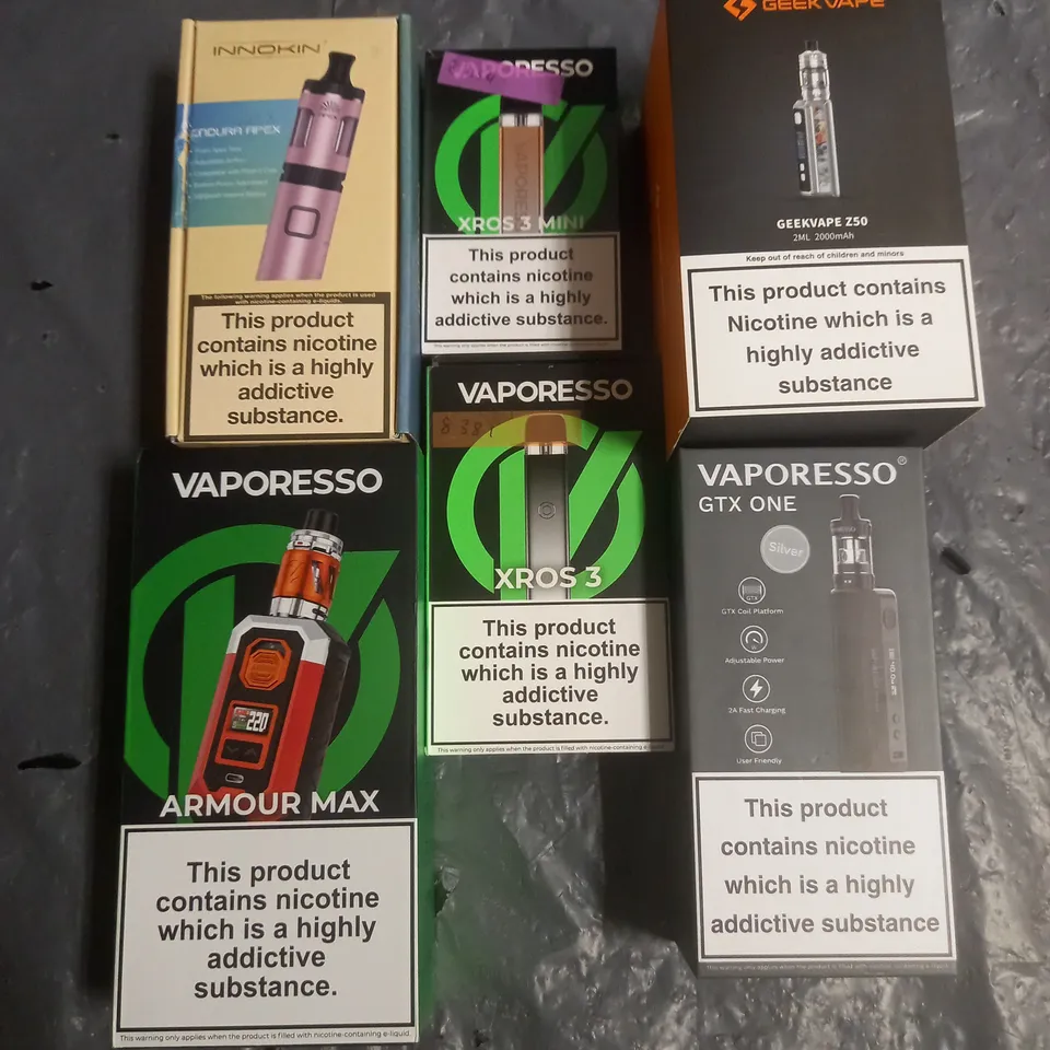 APPROXIMATELY 20 VAPES & E-CIGARETTES TO INCLUDE - VAPORESSO GTX ONE - INNOKIN ENDURA APEX - VAPORESSO ARMOUR MAX - ETC