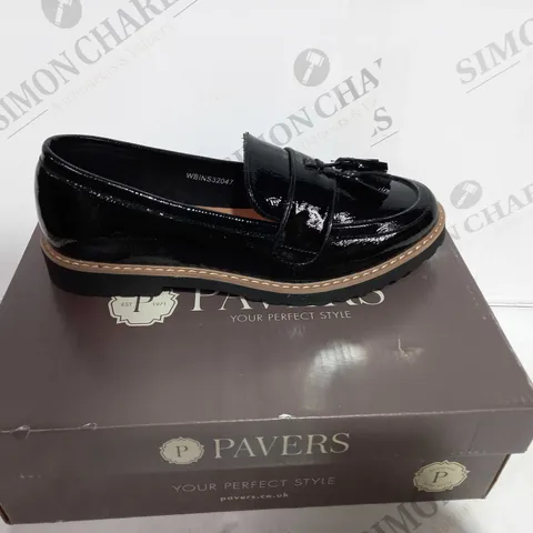 BOXED PAVERS SLIP-ON SANDALS IN BLACK - UK SIZE 5