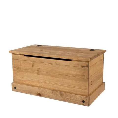 BOXED CR540 CORONA STORAGE TRUNK
