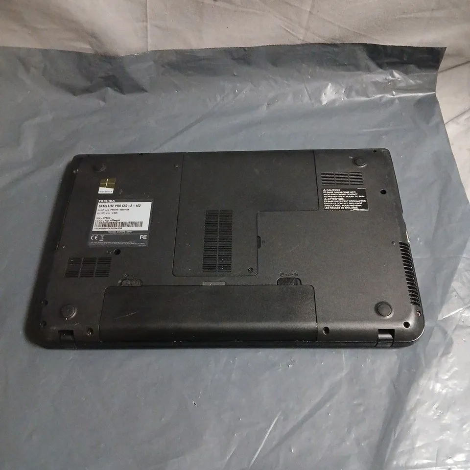 TOSHIBA SATELLITE PRO C50-A-1E2 LAPTOP