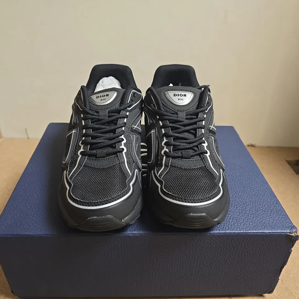 BOXED PAIR OF DIOR B30 TRAINERS – BLACK MESH, UK 9