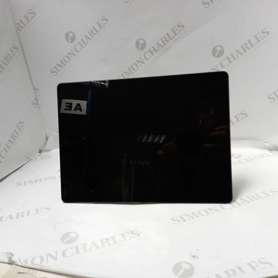 MICROSOFT SURFACE PRO- BLACK