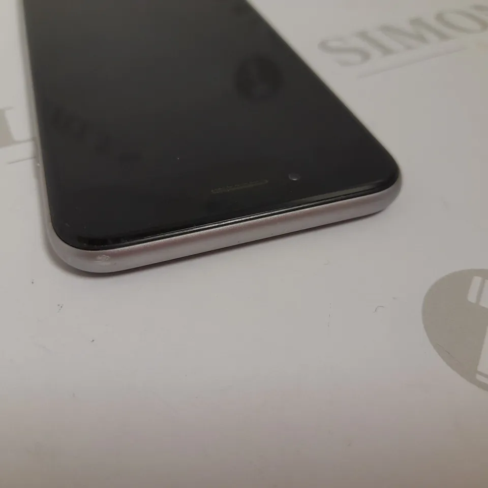 APPLE IPHONE 6 - BLACK/GREY 