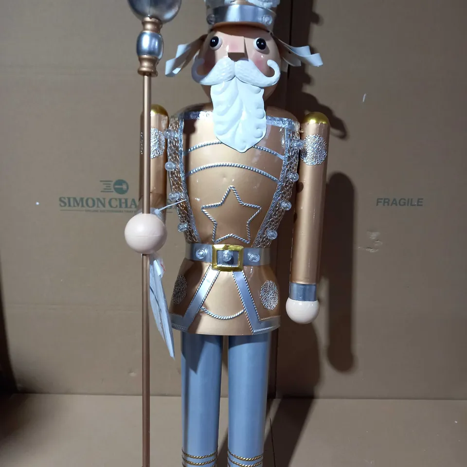 INLIT GIANT NUTCRACKER - COLLECTION ONLY  RRP £129.99