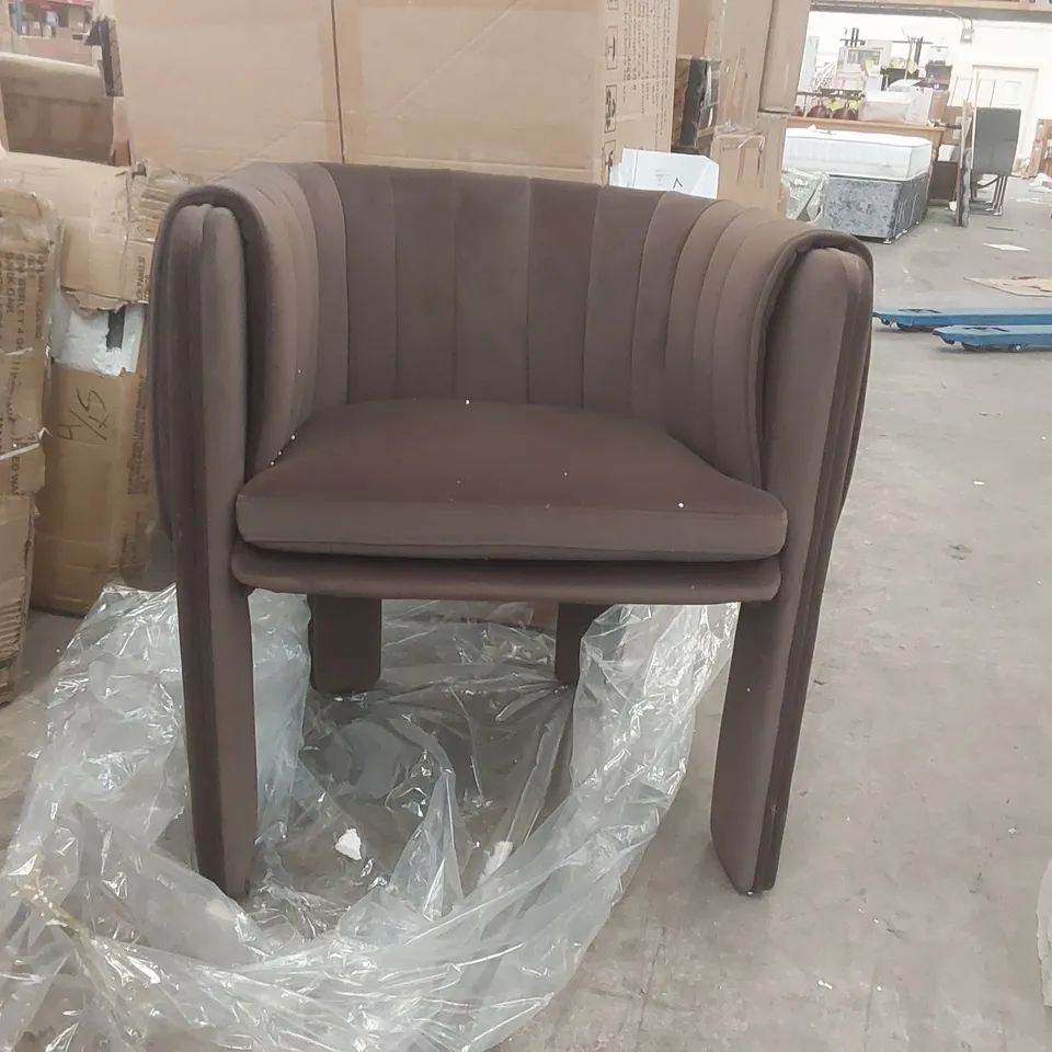 DESIGNER VELVET DINING CHAIR