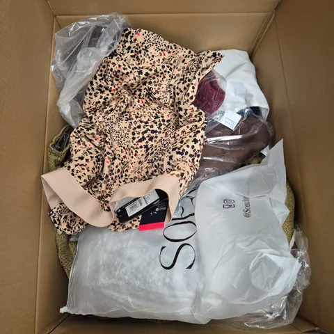 LARGE BOX OF ASSORTED CLOTHING ITEMS IN VARIOUS SIZES, STYLES AND COLOUR - COLLECTION ONLY