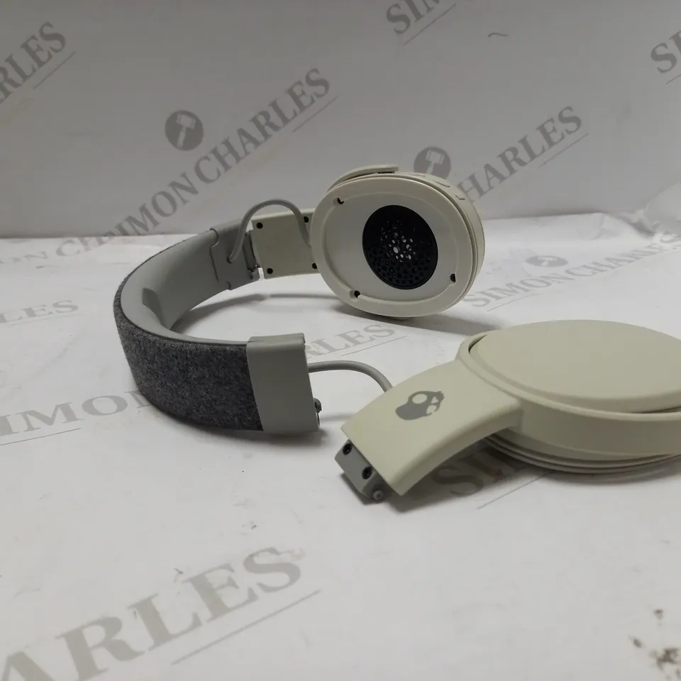 SKULL CANDY CRUSHER WIRELESS HEADPHONES 