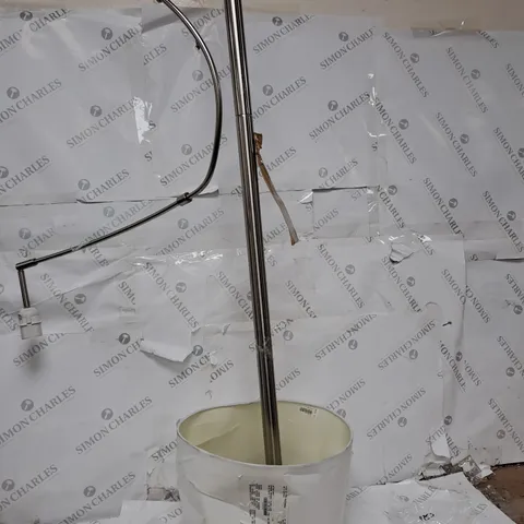 UNBOXED MENDEL FLOOR LAMP 