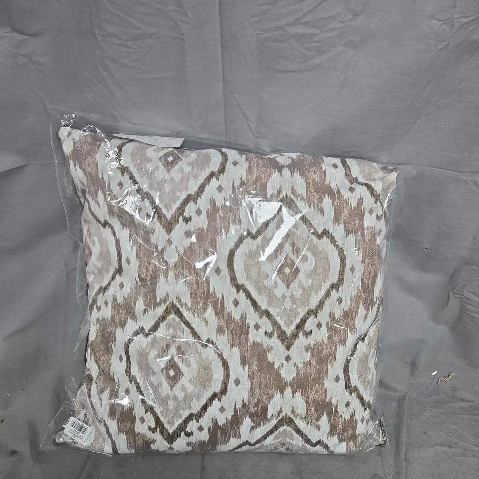 BEIGE & WHITE IKAT PATTERN CUSHION