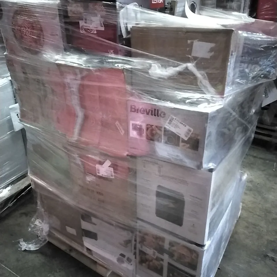 PALLET OF APPROXIMATELY 26 UNPROCESSED RAW RETURN HOUSEHOLD AND ELECTRICAL GOODS TO INCLUDE;