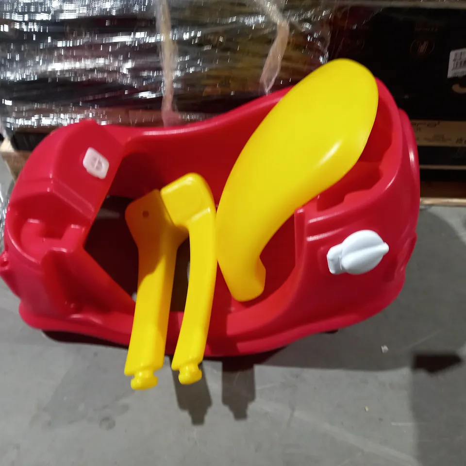 LITTLE TIKES COZY COUPE RRP £74.99