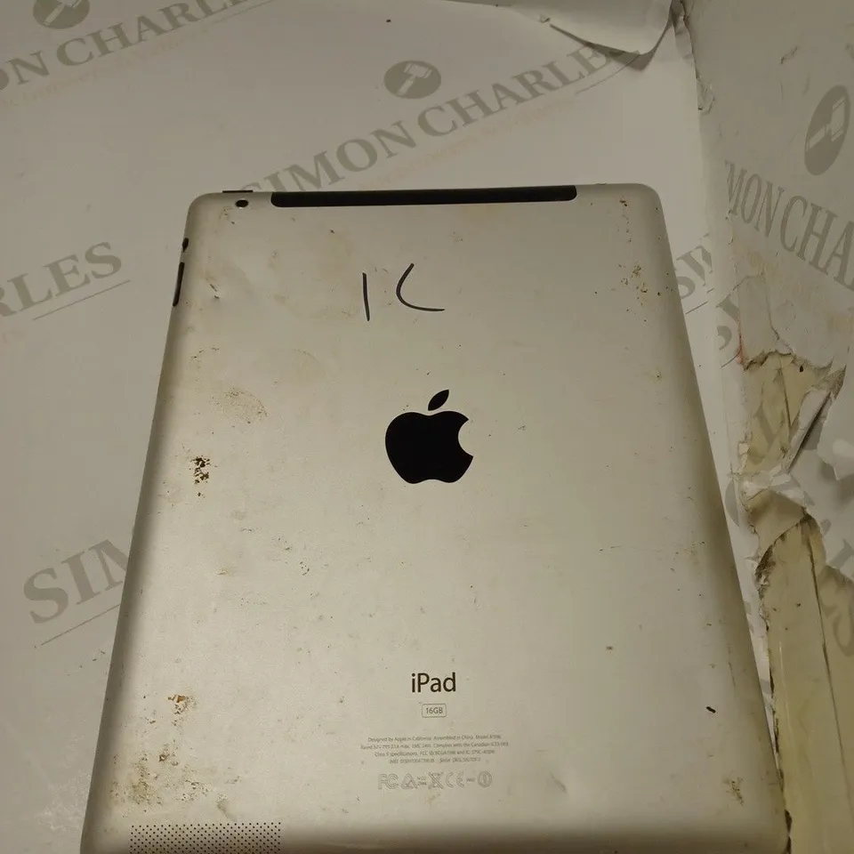 APPLE IPAD 16GB A1396