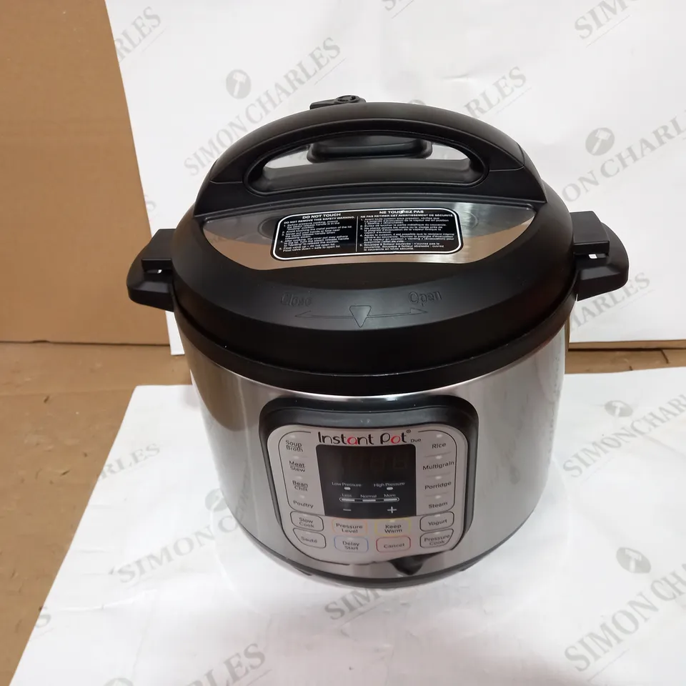 INSTANT POT DUO SMART PRESSURE COOKER