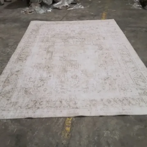 QUALITY DESIGNER AREA RUG - APPROXIMATELY 300X210