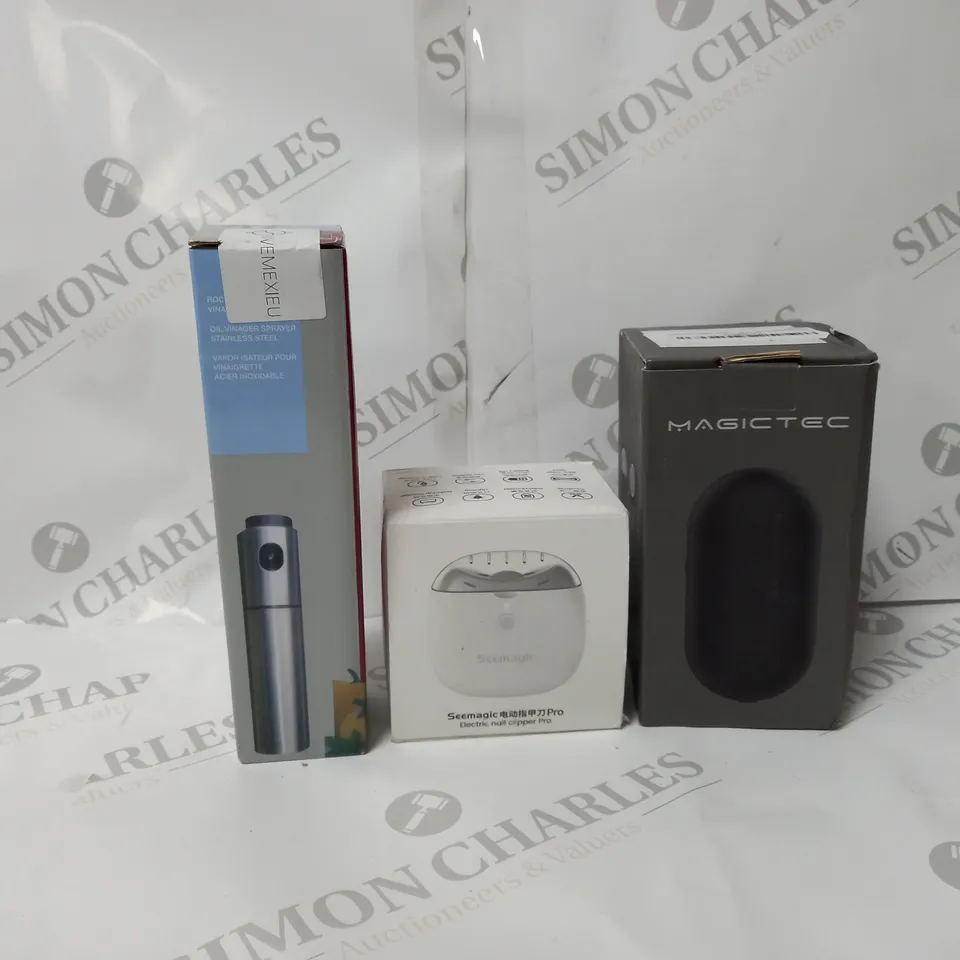 APPROXIMATELY 20 ASSORTED ITEMS TO INCLUDE MAGICTEC RECHARGEABLE FABRIC SHAVER, SEEMAGIC PRO ELECTRIC NAIL CLIPPER, OIL SPRAY BOTTLE ETC. 