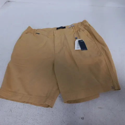 MR MARVIS THE PIQUES SHORTS IN PALE YELLOW - W36 - XL