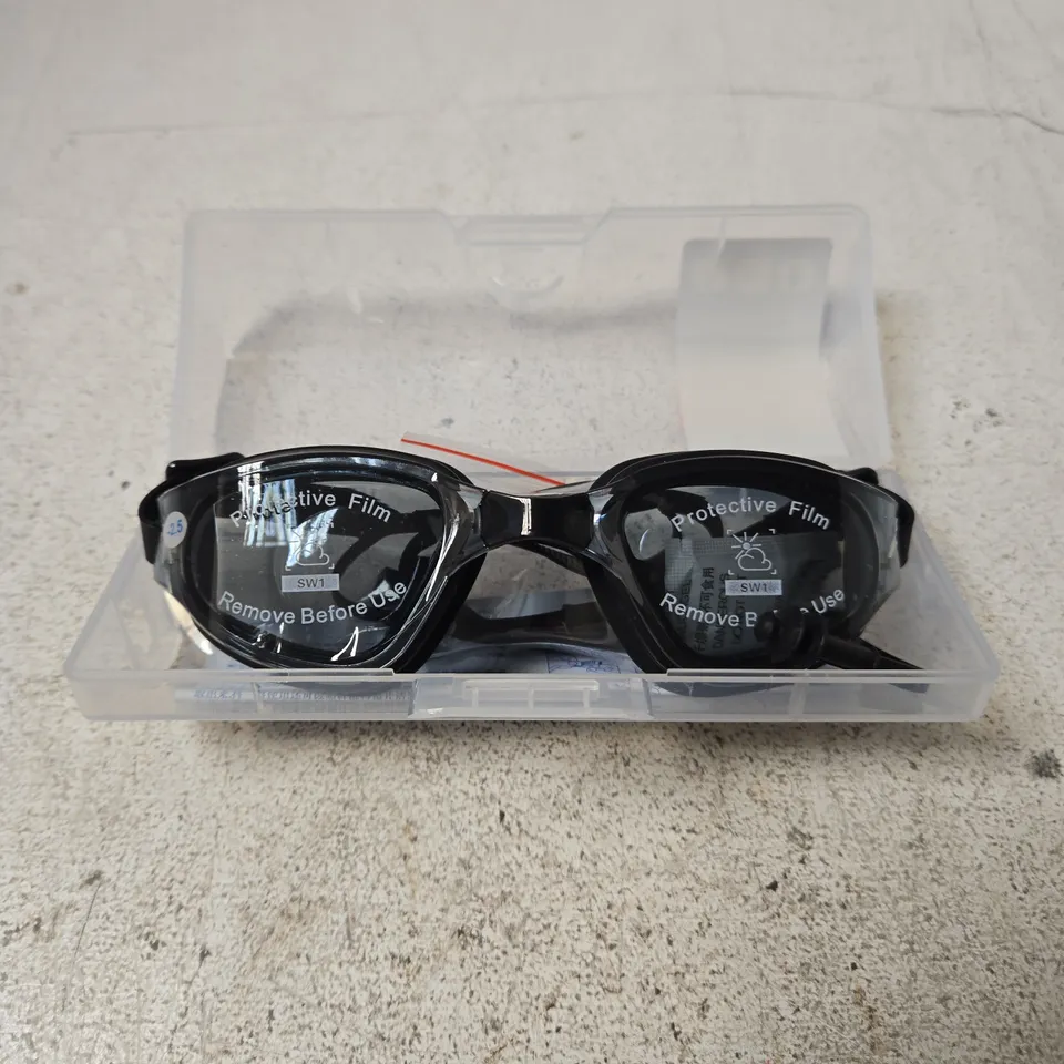YUKE SWIMMING GOGGLES – BLACK