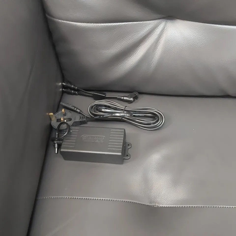 QUALITY DESIGNER ITALIAN MADE LEATHER BOLANZO ELECTRIC RECLINER SOFA - DARK GREY