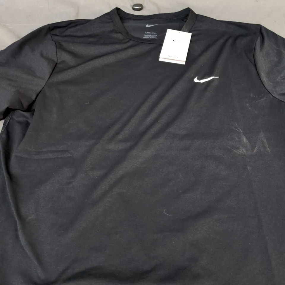 NIKE DRI-FIT T-SHIRT – BLACK - SIZE L