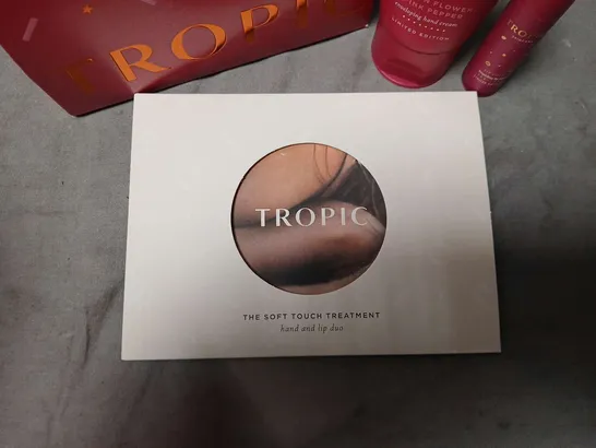 Lot 491: BOXED TROPIC THE SOFT TOUCH TREATMENT HAND & LIP DUO – LIMITED ...