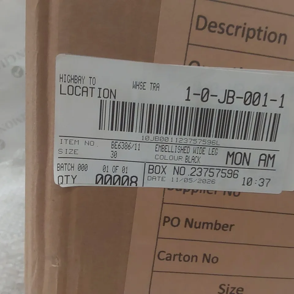BOX CONTAINING APPROXIMATELY 8x BRAND NEW SIMPLY BE BLACK EMBELLISHED WIDE LEG JEANS - SIZE 30