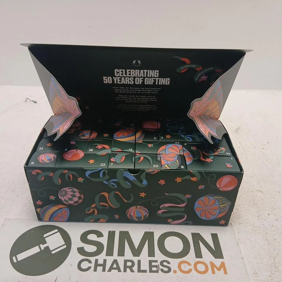 COSMETIC ADVENT CALENDAR – 24 DAY COUNTDOWN CALENDAR (BOXED)