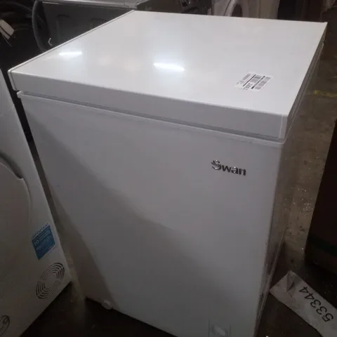 SWAN SR750135W 143L, 85CM TALL  CHEST FREEZER - WHITE