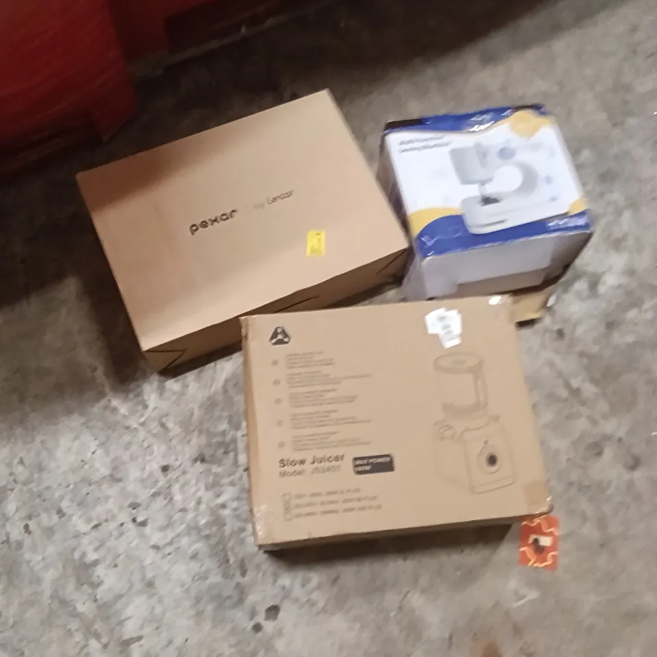 PALLET CONTAINING A LARGE QUANTITY OF ITEMS TO INCLUDE -PICTURE FRAME, SEWING MACHINE, SLOW JUICER ETC