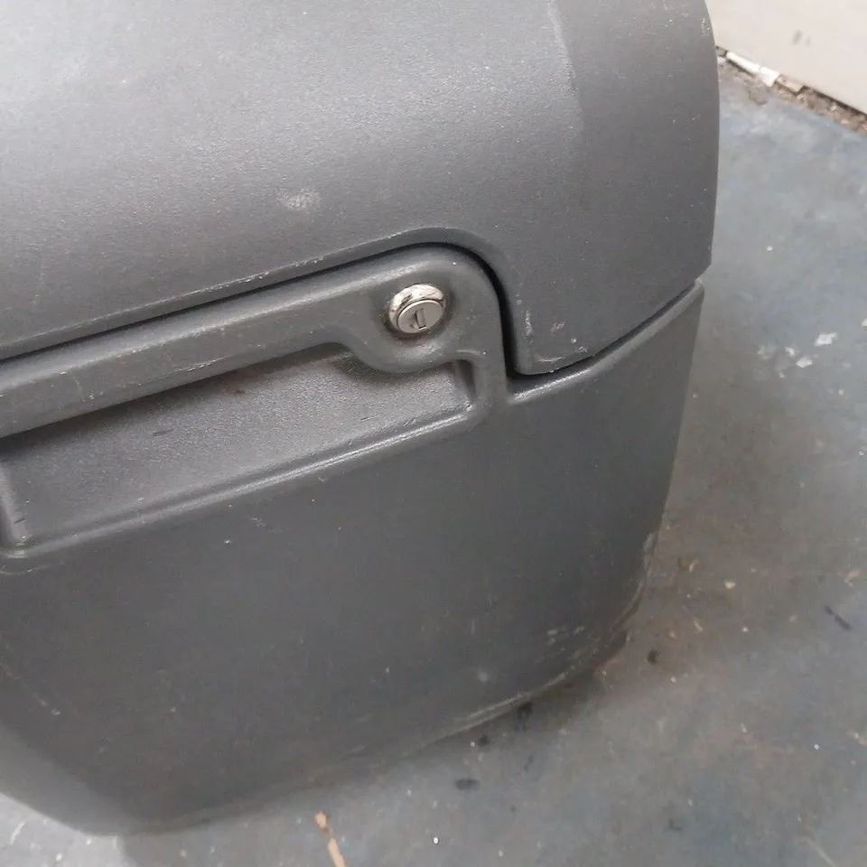 WESTFALIA TRANSPORT BOX BIKE CARRIERS/BIKELANDER
