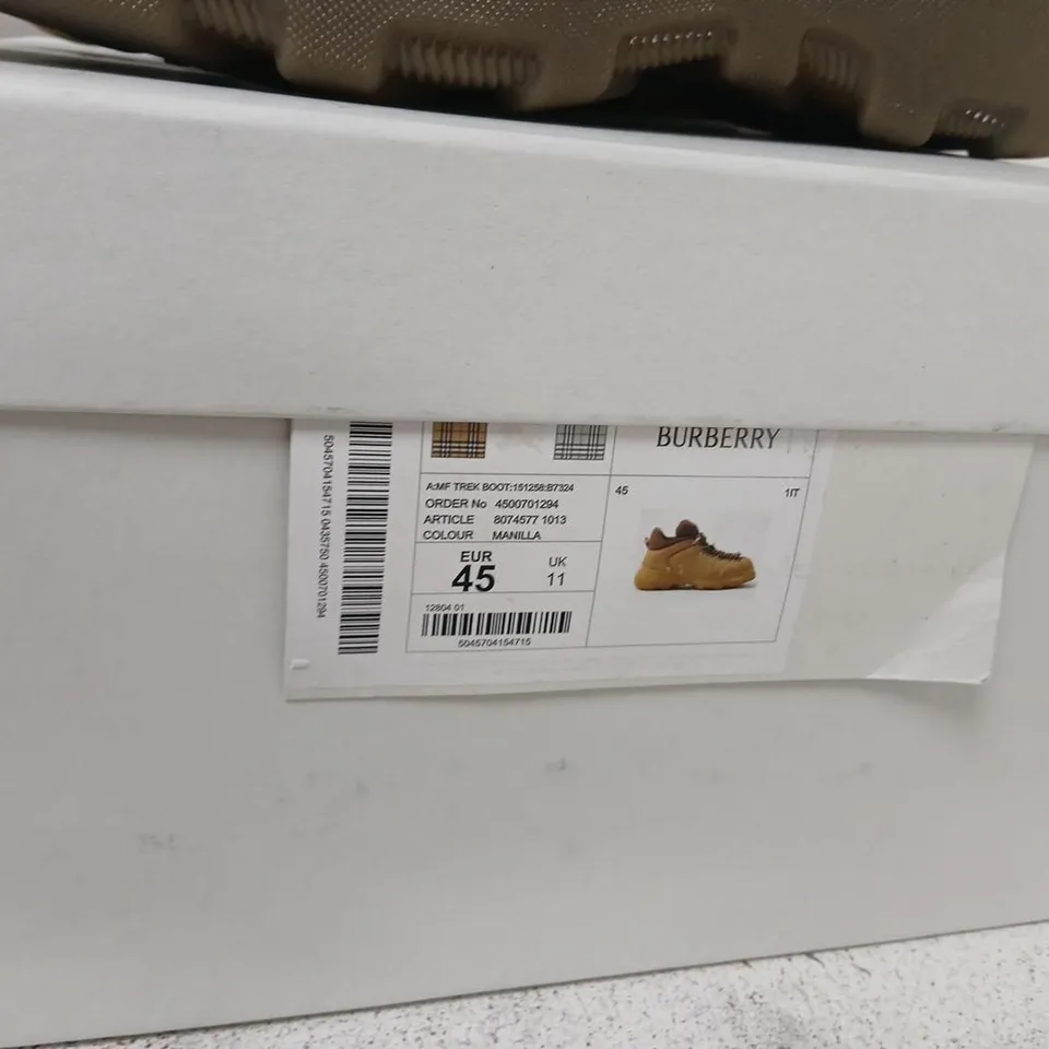 BURBERRY TAN LEATHER HIKING BOOTS – UK 11 (EU 45)