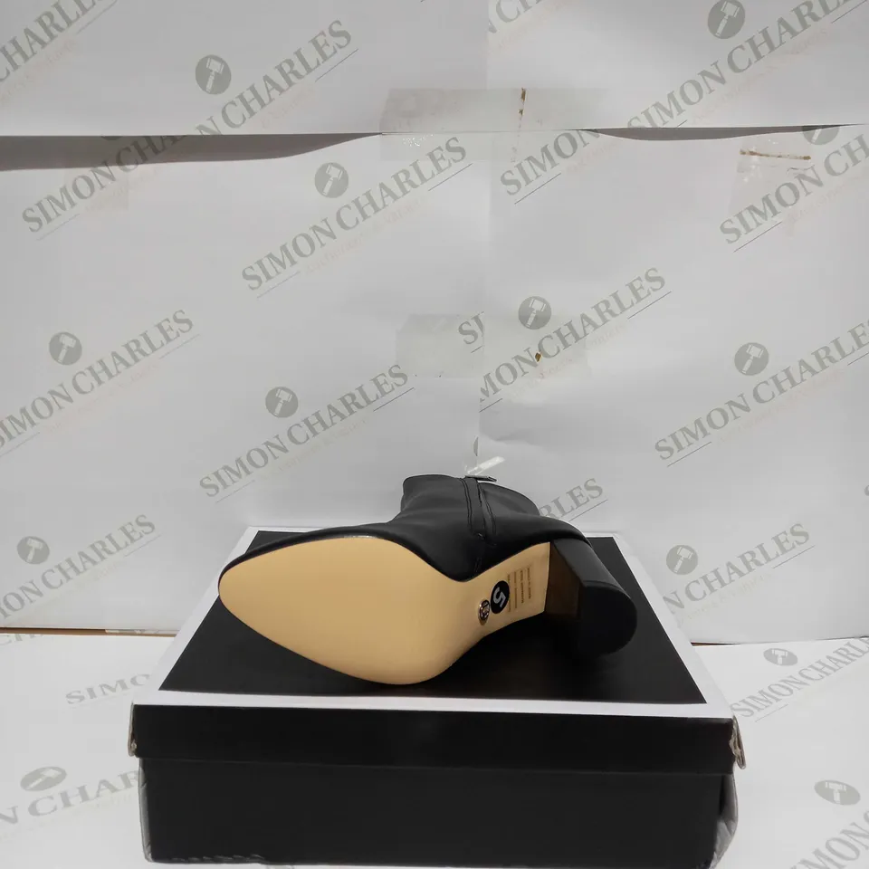 NOVO MAY FORMAL HEELED BOOTS IN BLACK - SIZE 5 