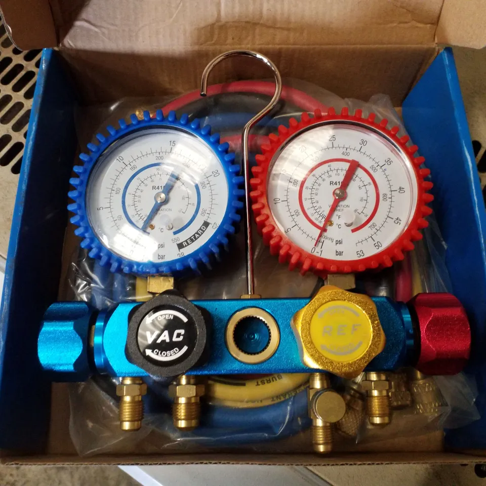 BOXED MANIFOLD GAUGE SET