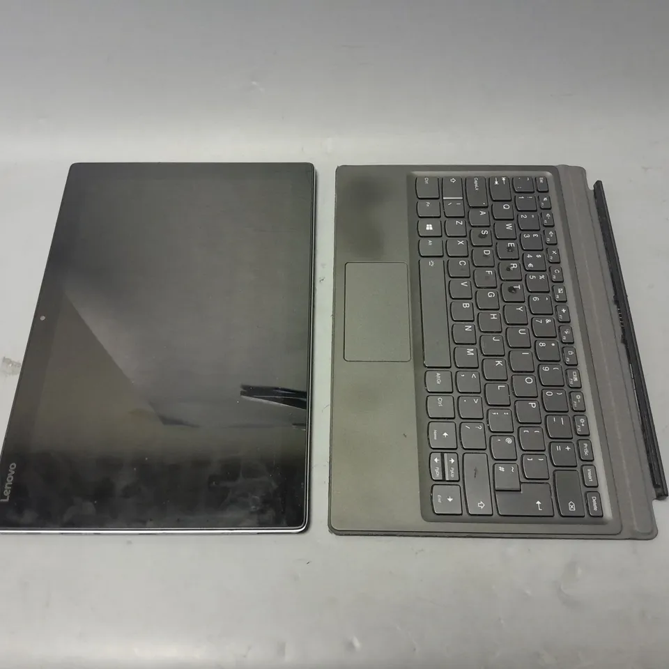 LENOVO MIIX 520 TABLET WITH KEYBOARD