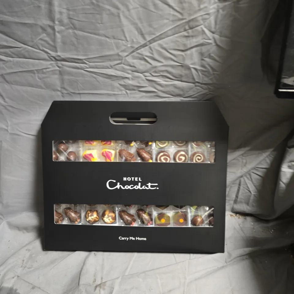 HOTEL CHOCOLAT CARRY ME HOME ASSORTED CHOCOLATES GIFT BOX