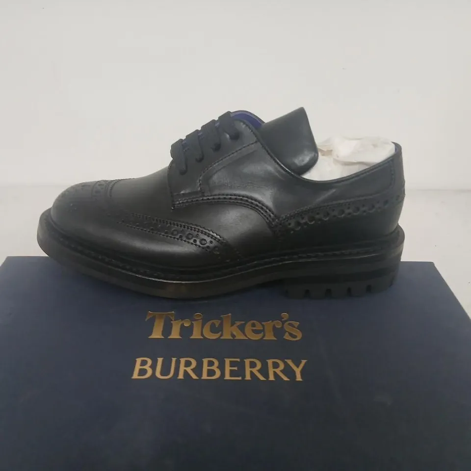 TRICKER'S X BURBERRY DERBY BROGUES – BLACK LEATHER, RUBBER SOLE, UK 4, BOXED