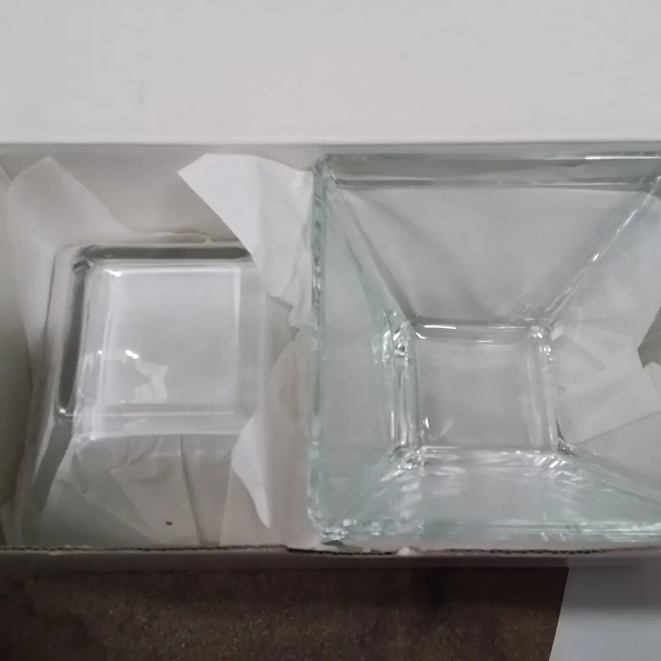 BOX CONTAINING 6 STYLISH GLASSWARE TABLE BOWLS 