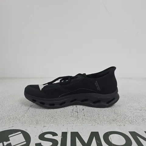 SKECHERS GO WALK GLIDE-STEP 2.0 BELAH SLIP-INS TRAINERS SIZE 7